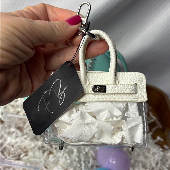 Fashion Bundle NWT - Picture 2 of 8